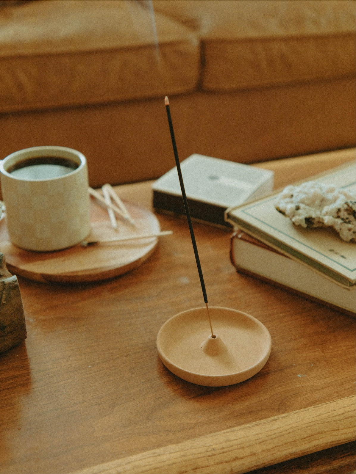 SIMPLE INCENSE HOLDER