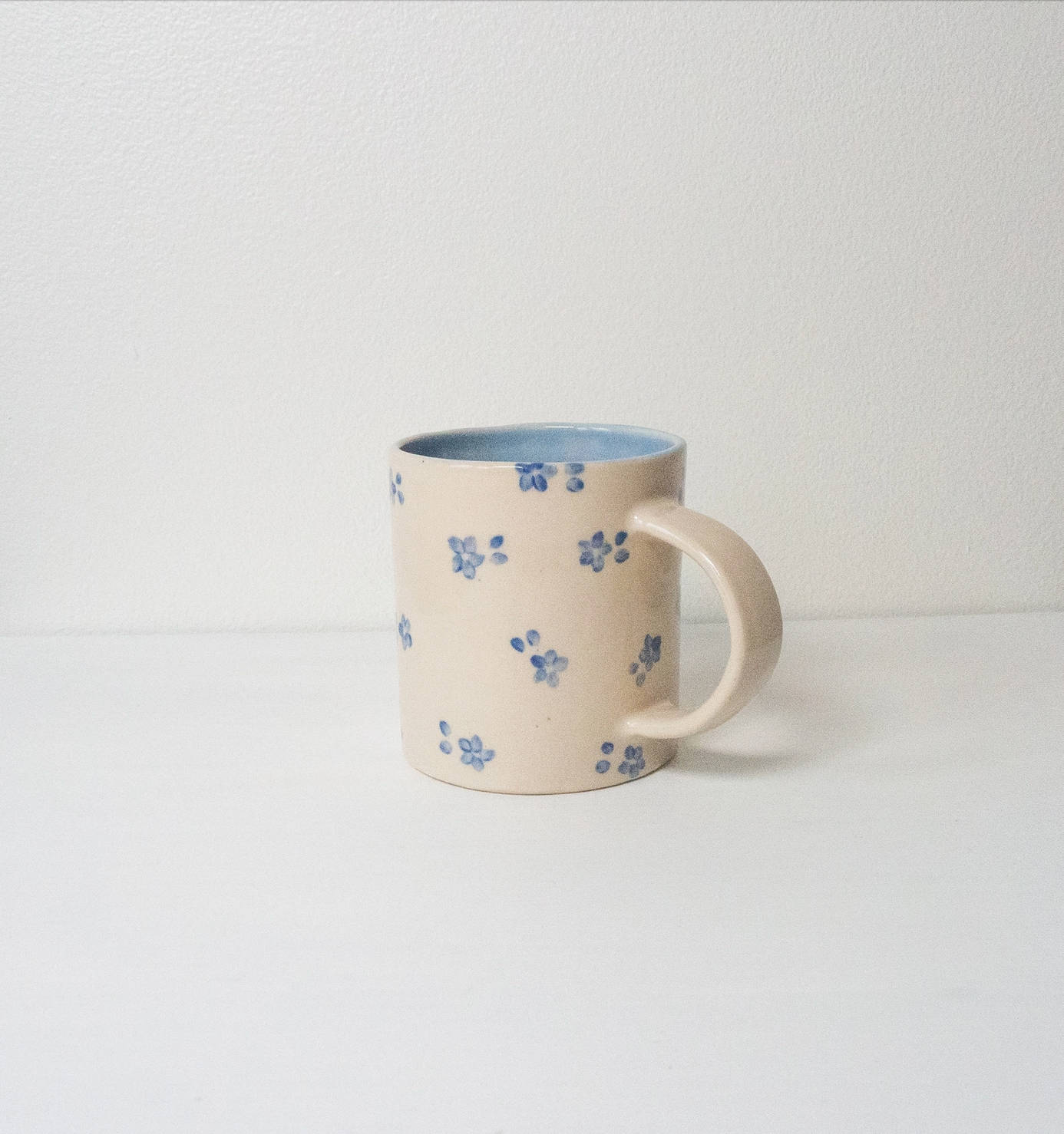 BLUE FORGET ME NOT MUG